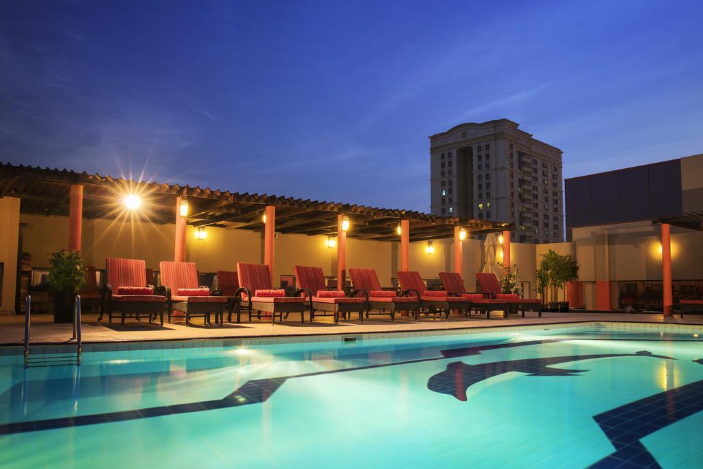 Jumeira Rotana - Dubai Exterior photo